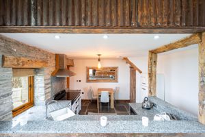 Kitchen- click for photo gallery